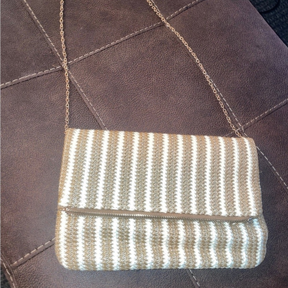 Crossbody bag